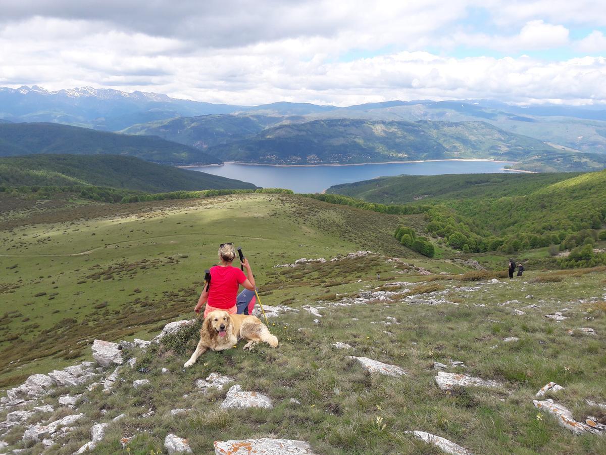 Vertical Hostel Mavrovo Buitenkant foto